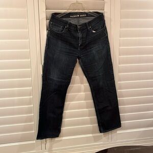 Men’s Old Navy Premium Denim jeans!
